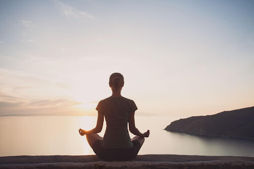 How to sit when meditating